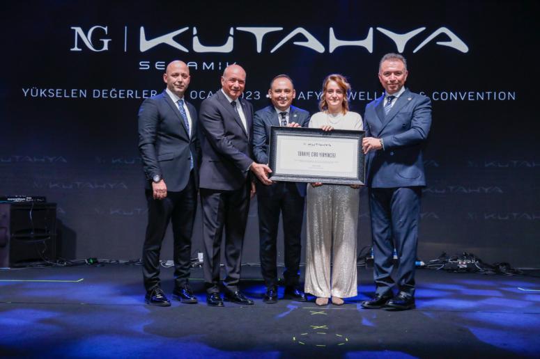 Murat Kaçak Şirketler Grubu’na 3 Ödül Birden