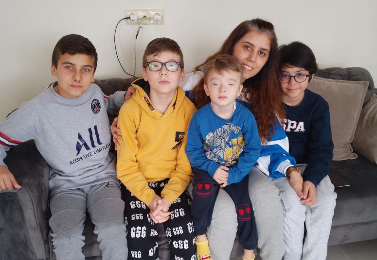 OZAN’IN YARDIMINA VALİ YETİŞTİ