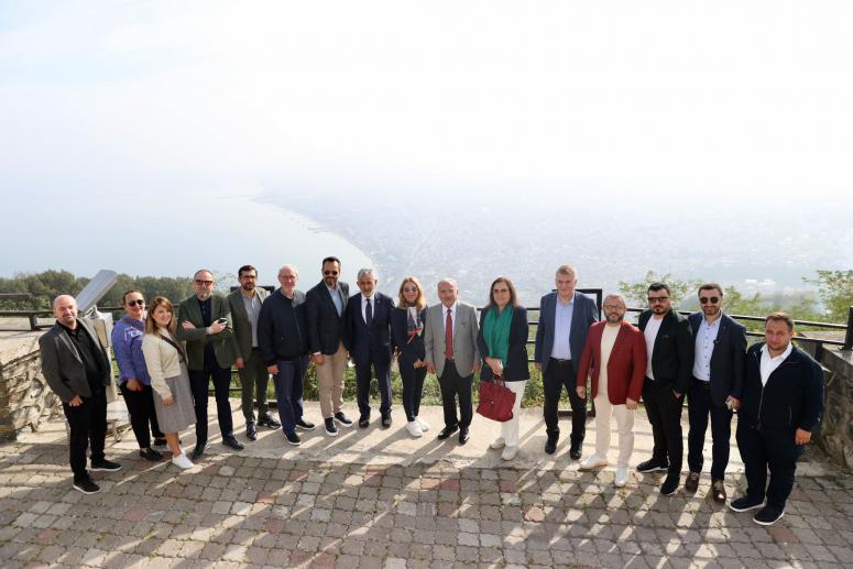 SABAH GRUBU YAZARLARI ORDU'DA