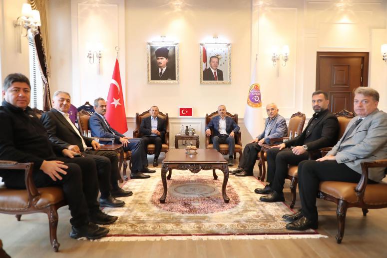 Ulaştırma ve Altyapı Bakanı Uraloğlu, Sel Afetini Yerinde İnceledi